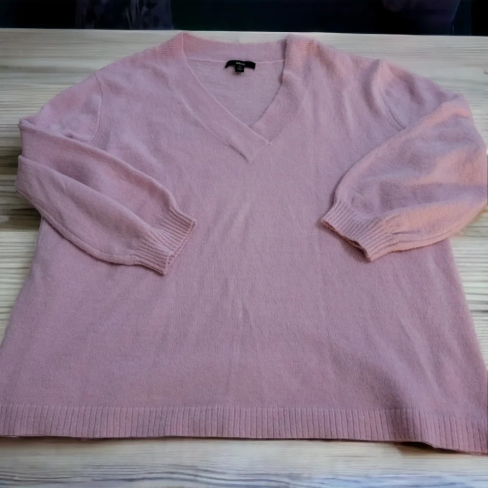 Ellis Oversized Pink Sweater - Picture 3 of 8